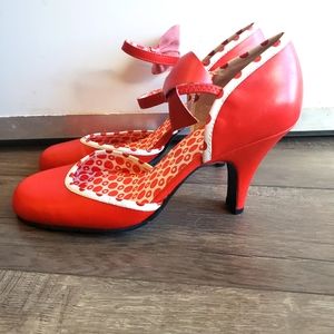 SOLD-XOXO Retro Heels